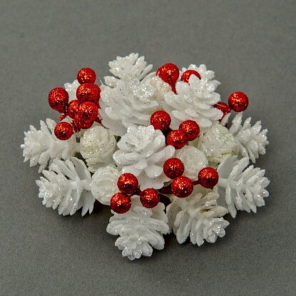 Candlering Cone berry ring