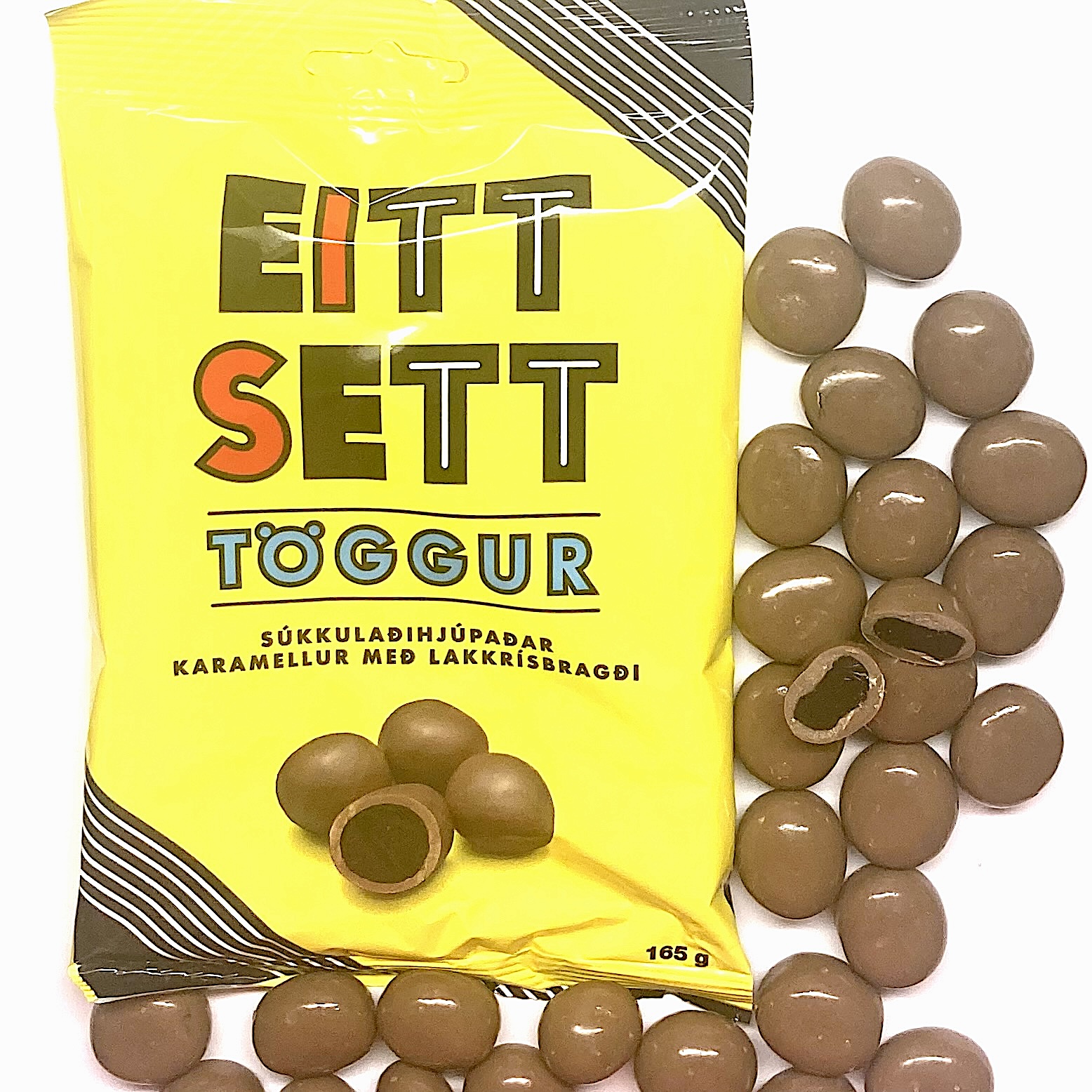 EITT SETT TÖGGUR