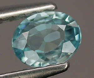 Impresionante circonita azul natural ovalada calibrada de 5x4 mm - 3