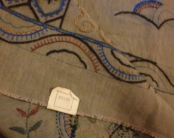 Bordsduk broderad 1920-tal inte färdigbroderad - 4