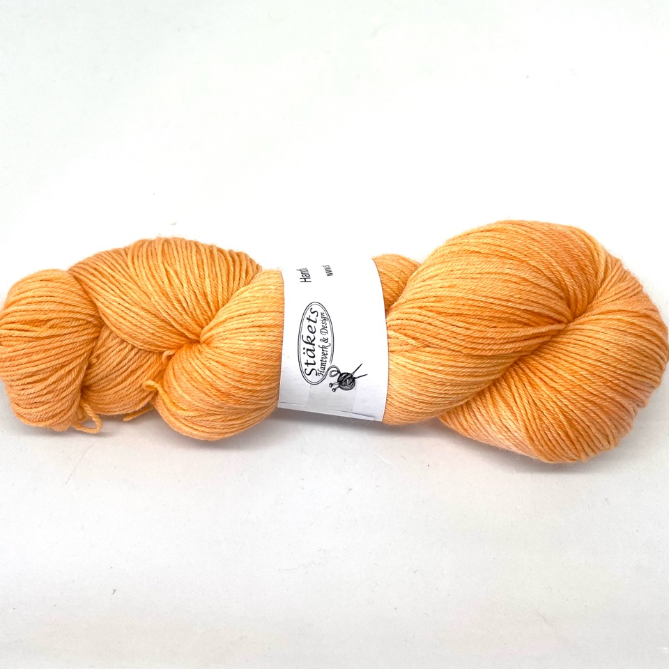 Hand dyed Stäket Sock Pale Orange