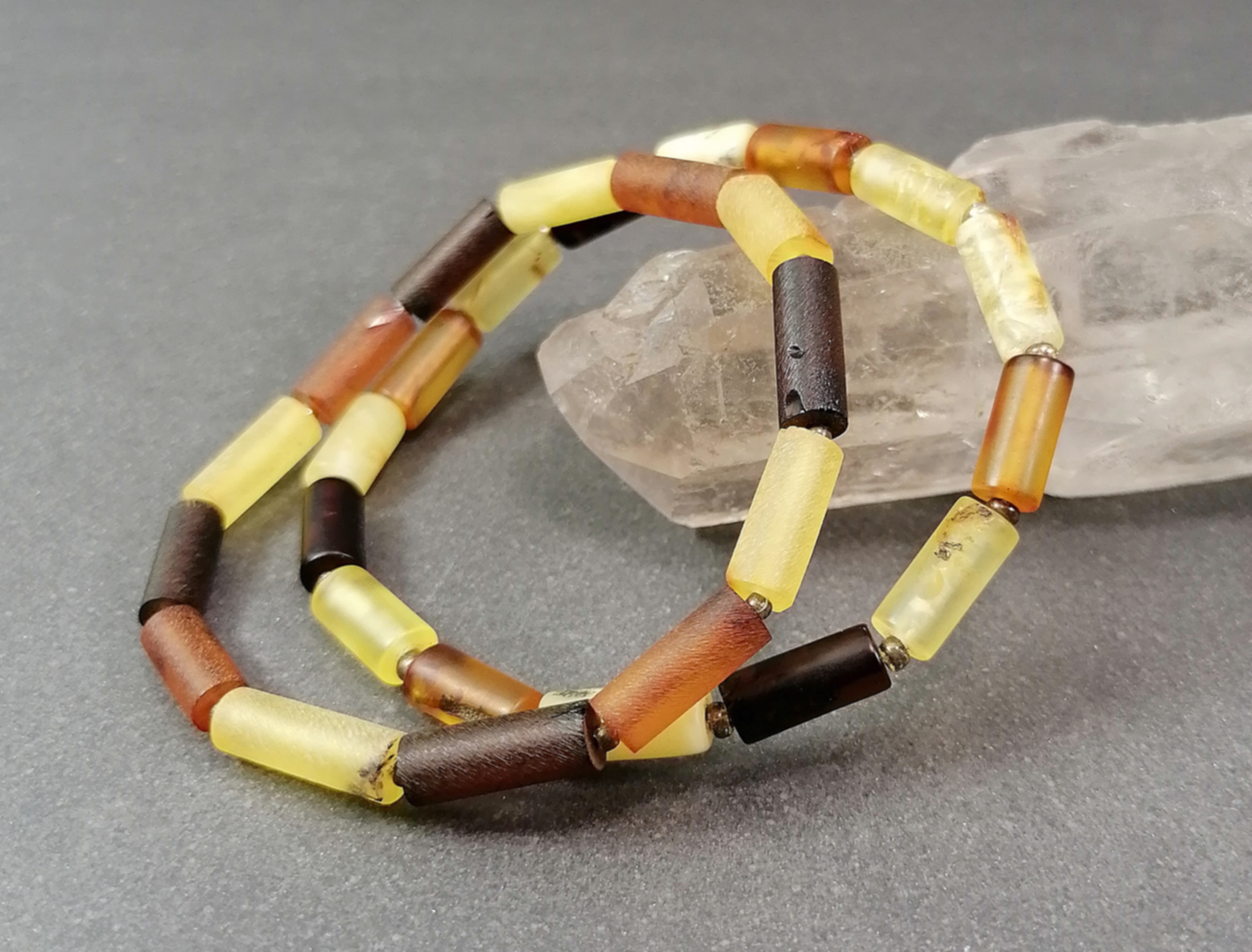 Bärnsten Armband - Cylinderformade pärlor