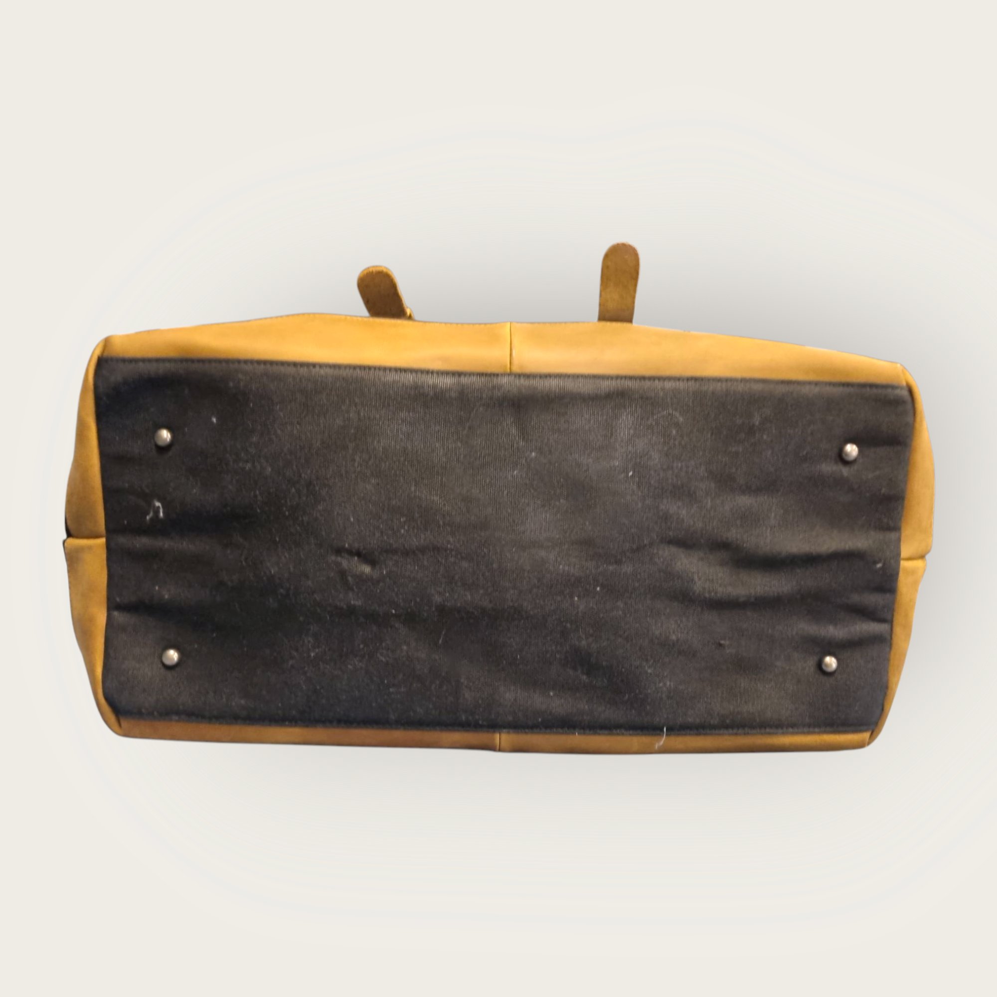Waxed canvas duffelbag - 5