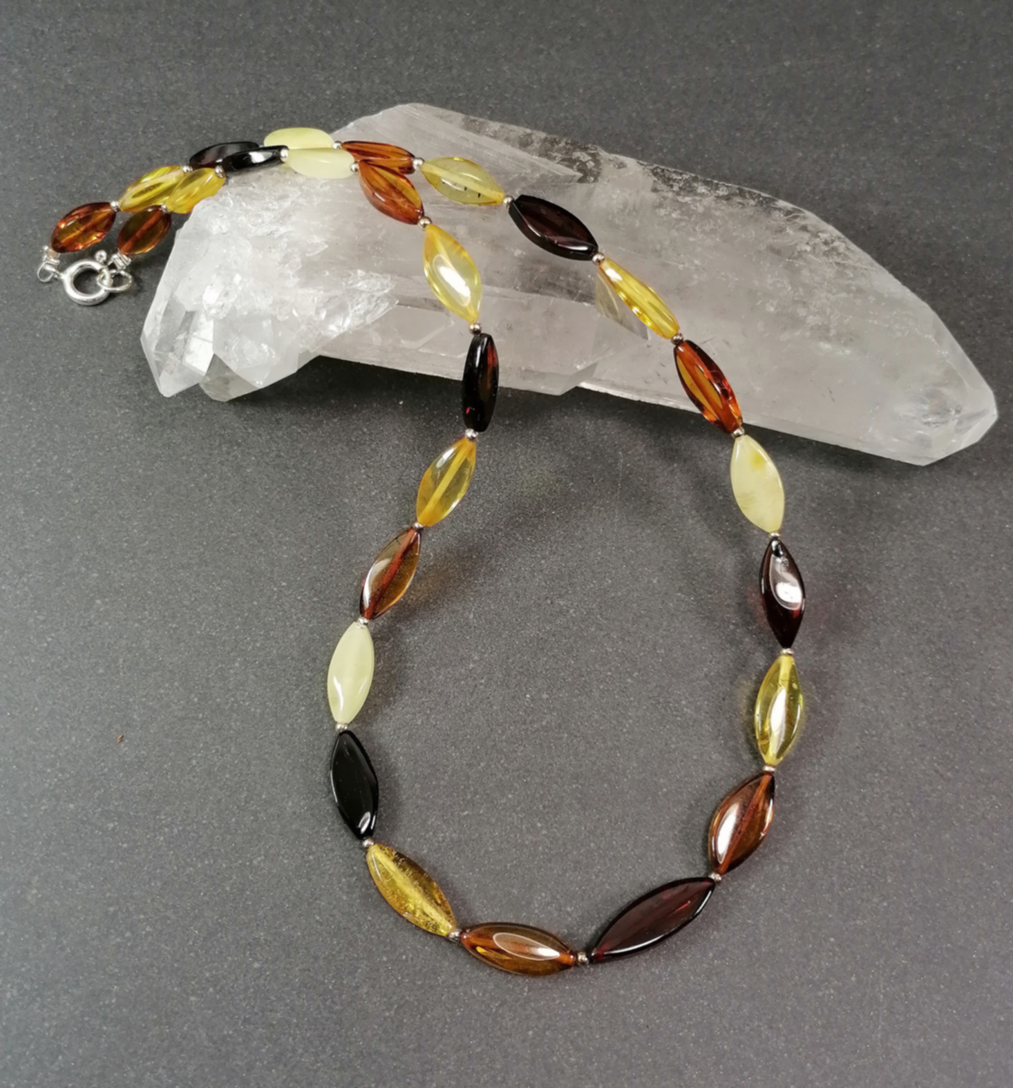 Bärnsten Halsband - 2