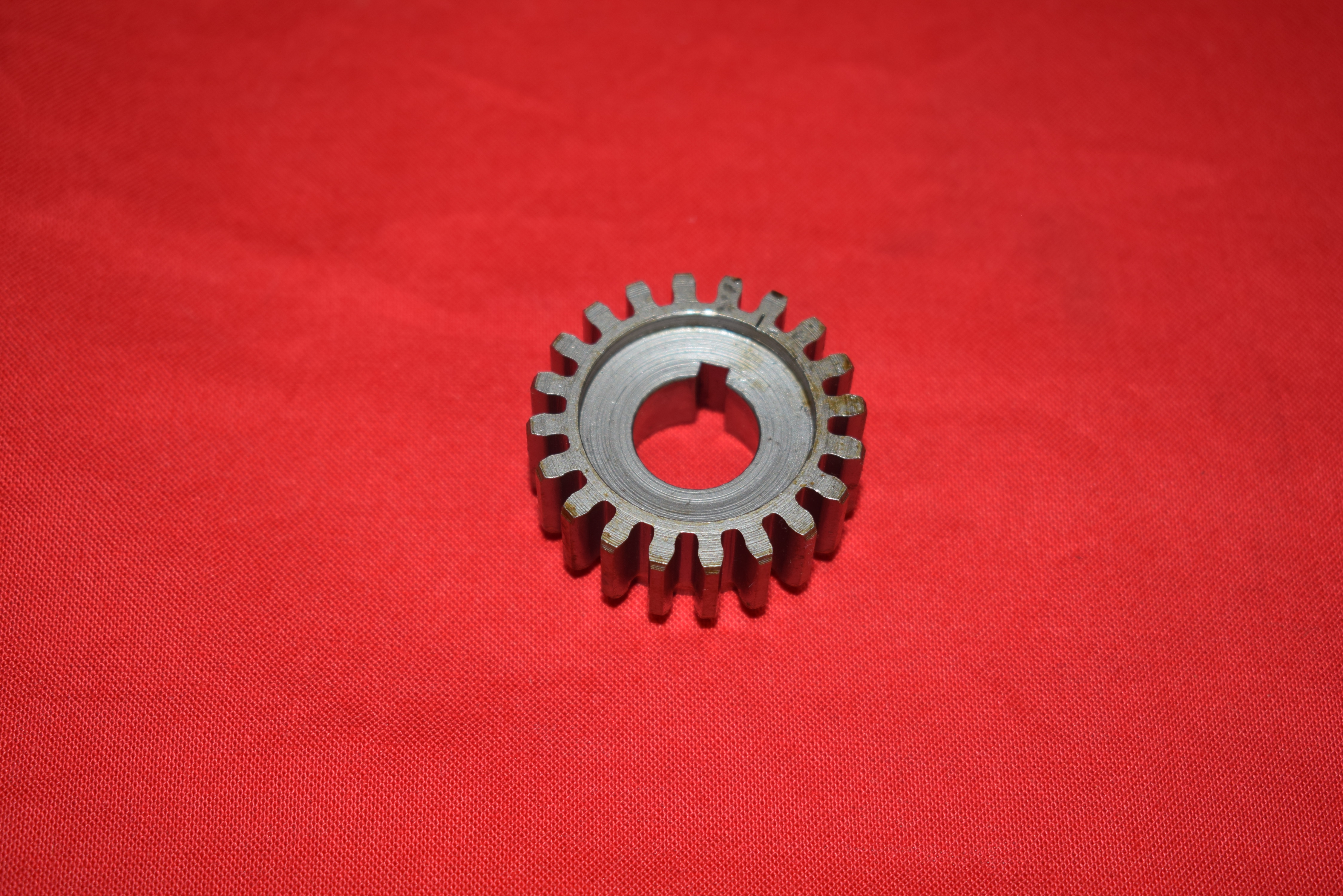 Pinion Gear Indian 741 Conical