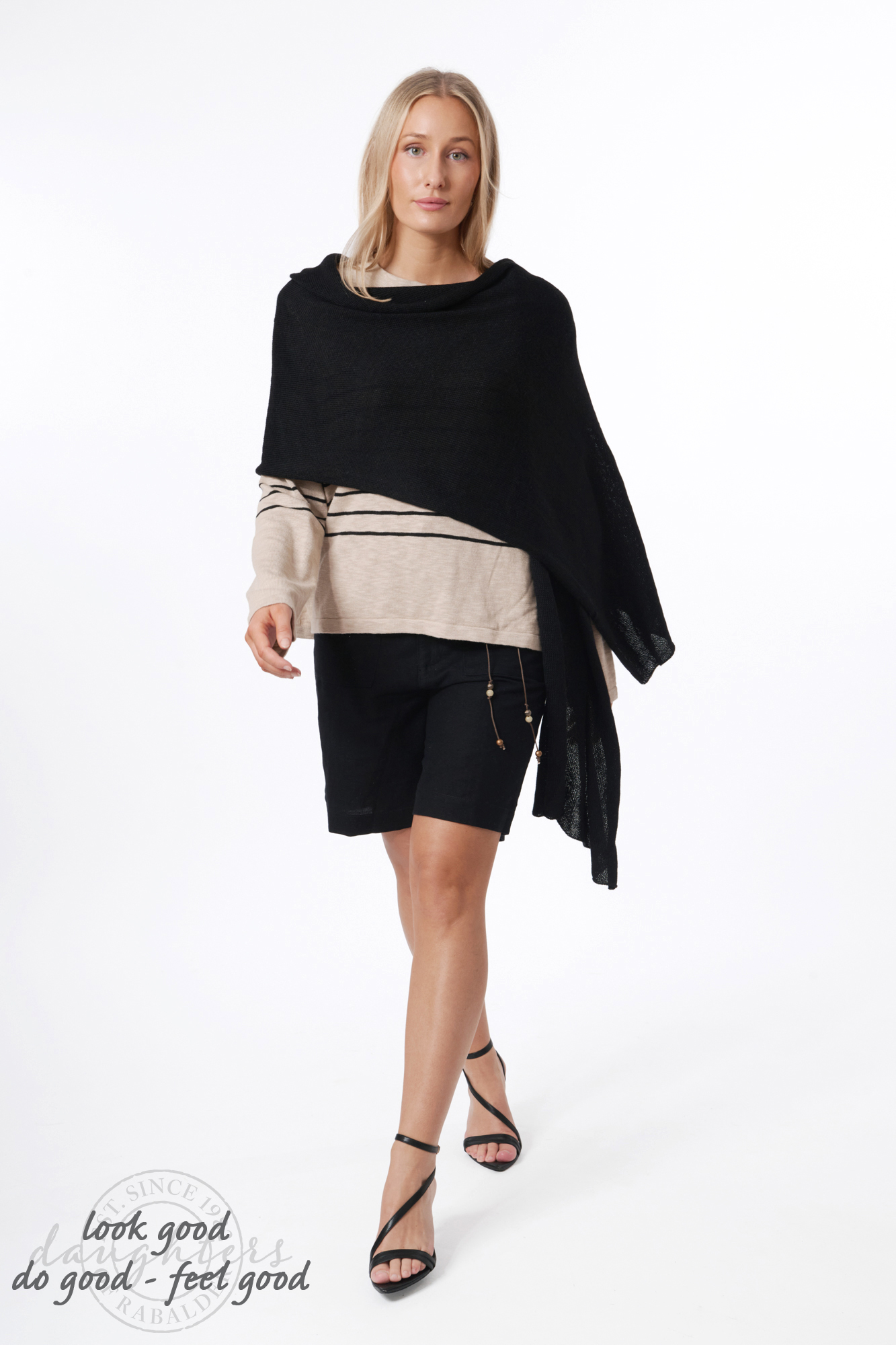 Nova scarf  svart