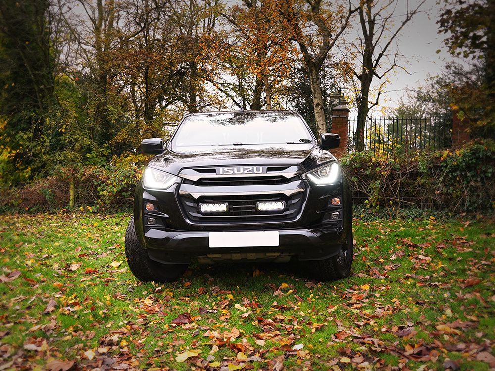 Isuzu D-max 23+ Grille Kit - Triple-R 750 Elite - 9