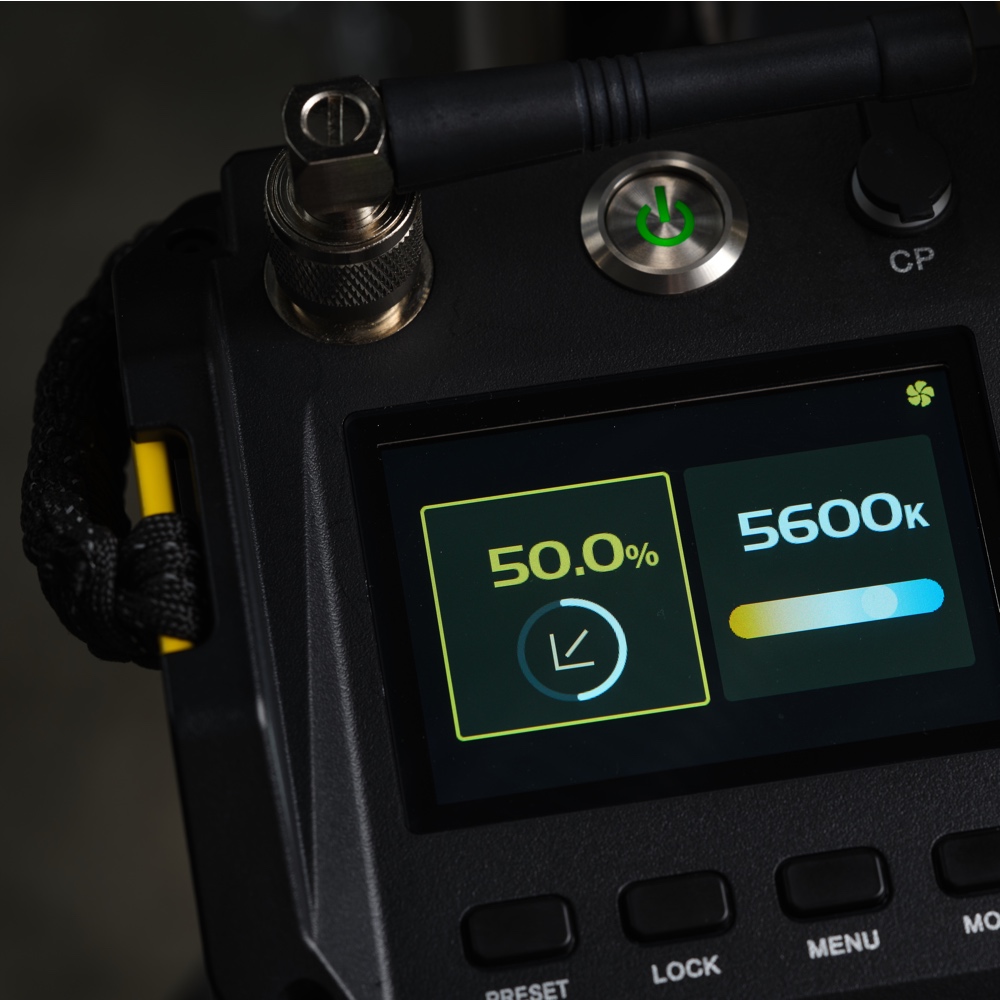 Godox MG1200Bi Bi-color Knowled LED Video Light - 13