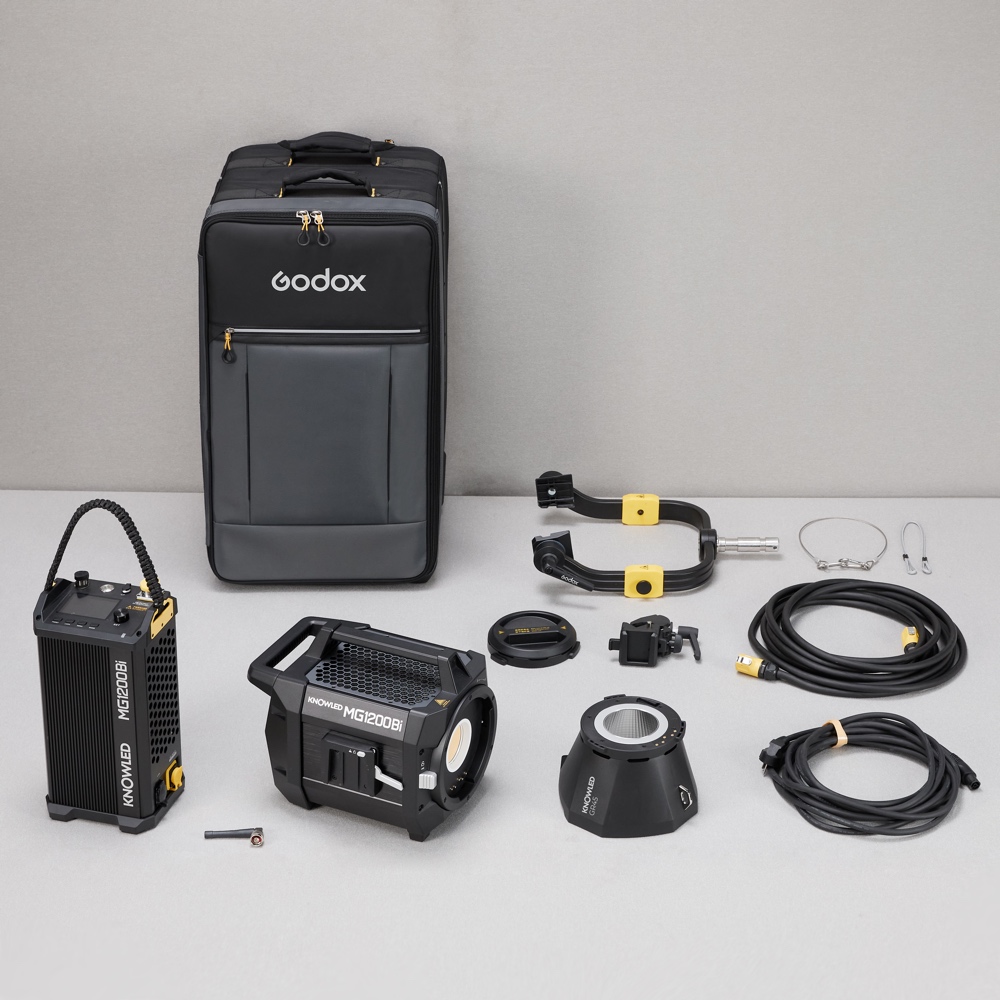 Godox MG1200Bi Bi-color Knowled LED Video Light - 8