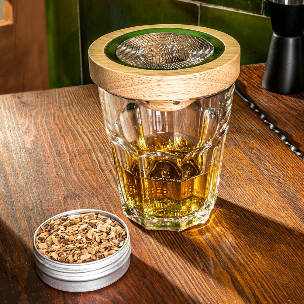 Whisky- och Cocktailrökare med ekflisor
