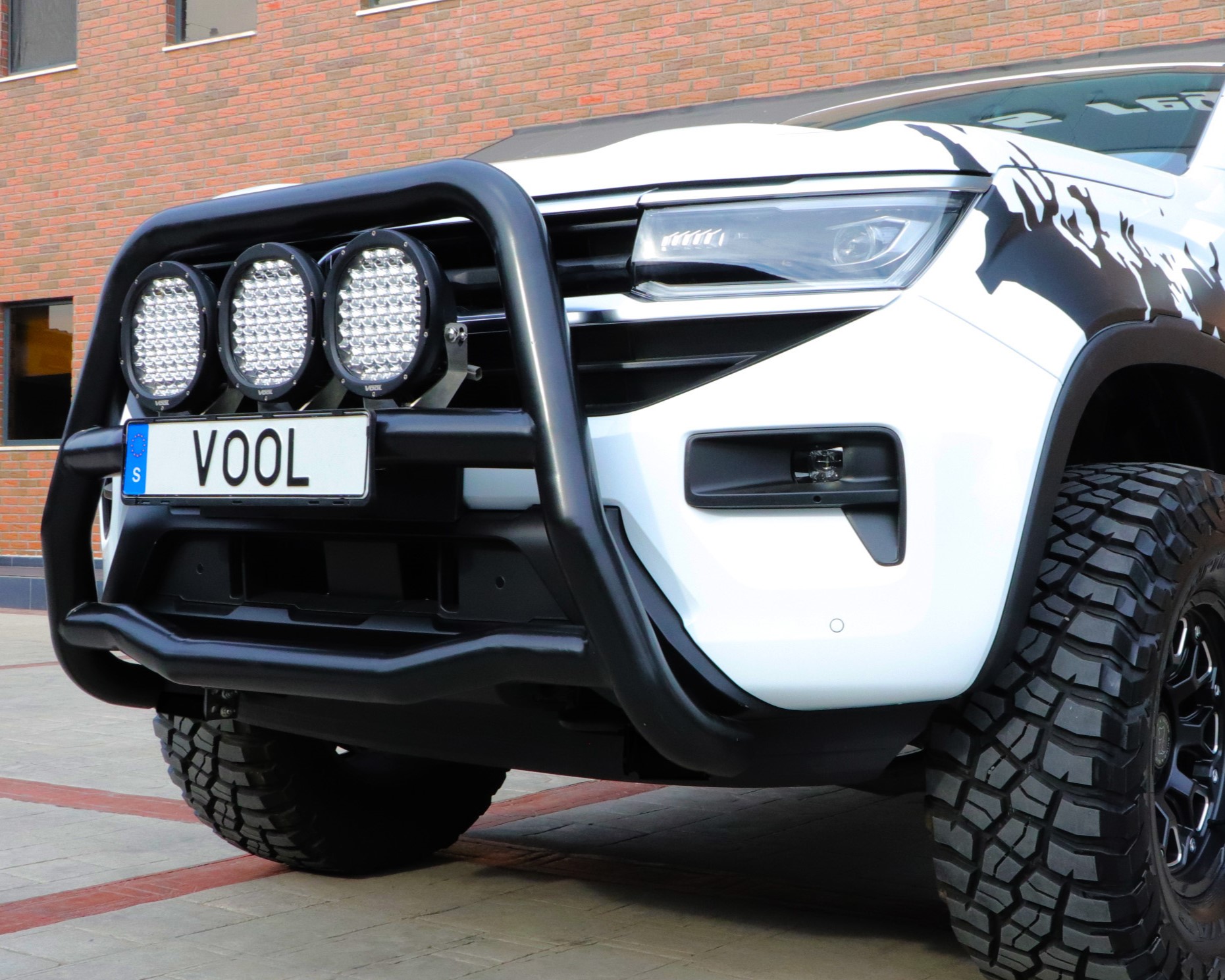 STOR 76MM Frontbøjle [Sort] - VW Amarok 2023- - 2