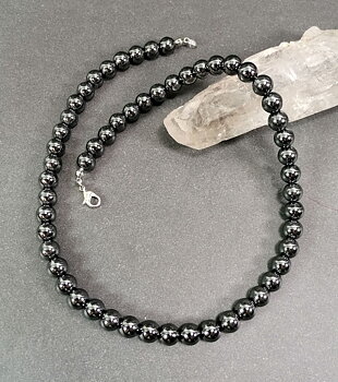 Hematit  Halsband  - 8 mm pärlor