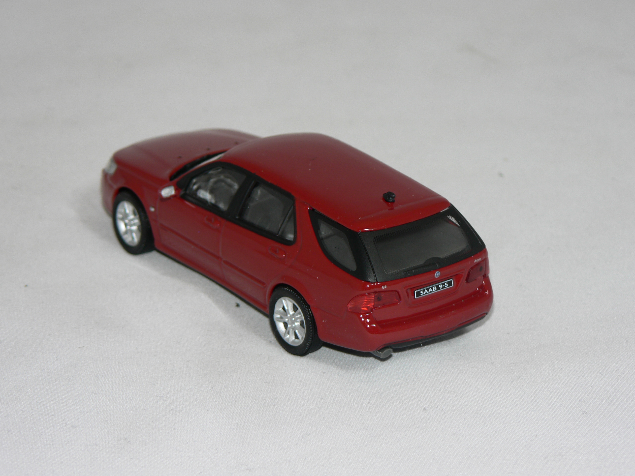 Saab 9,5  Combi  1:43  Hongwell - 2