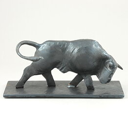 Erik Höglund (1960s) Rustic Iron Wrought Bull 23 cm #963