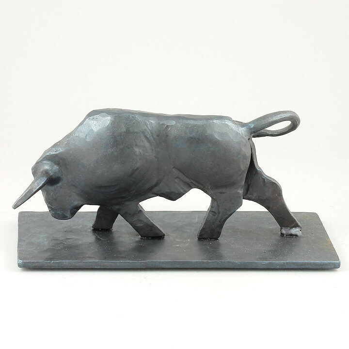 Erik Höglund (1960s) Rustic Iron Wrought Bull 23 cm #963