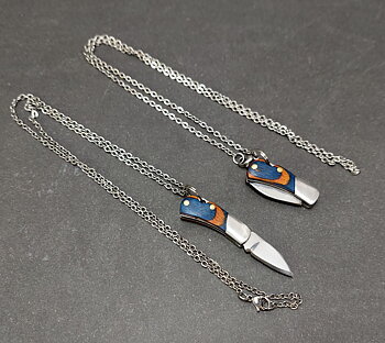 Halsband Fäll Kniv med Kedja 