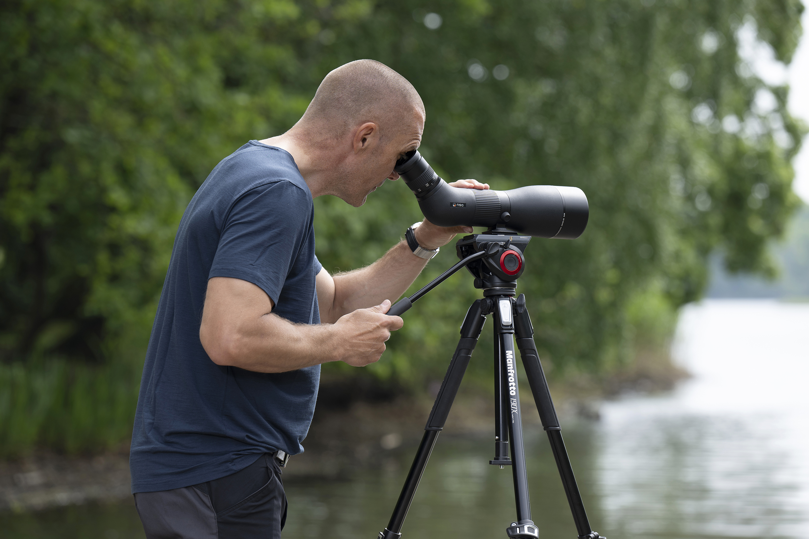 NSO Ekbacken 20-60x85 APO + Manfrotto MVH500/MT190X3 Aluminium - 6
