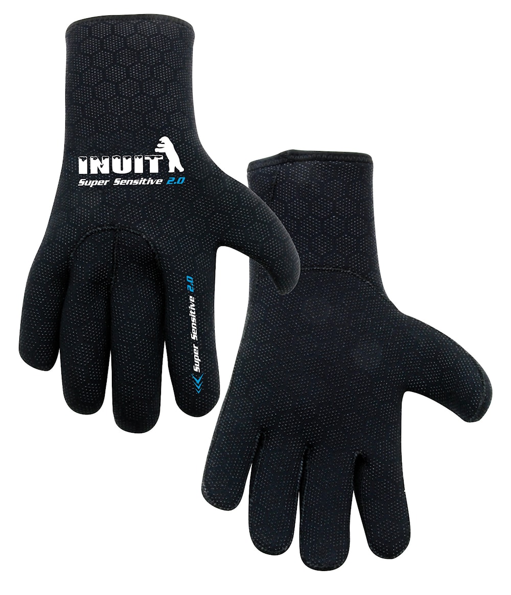Waterproof fishing gloves made from 2mm thick neoprene that both warms and keeps your hands dry