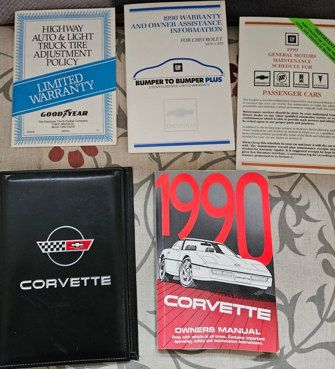 1990 Chevrolet Corvette Owners Manual