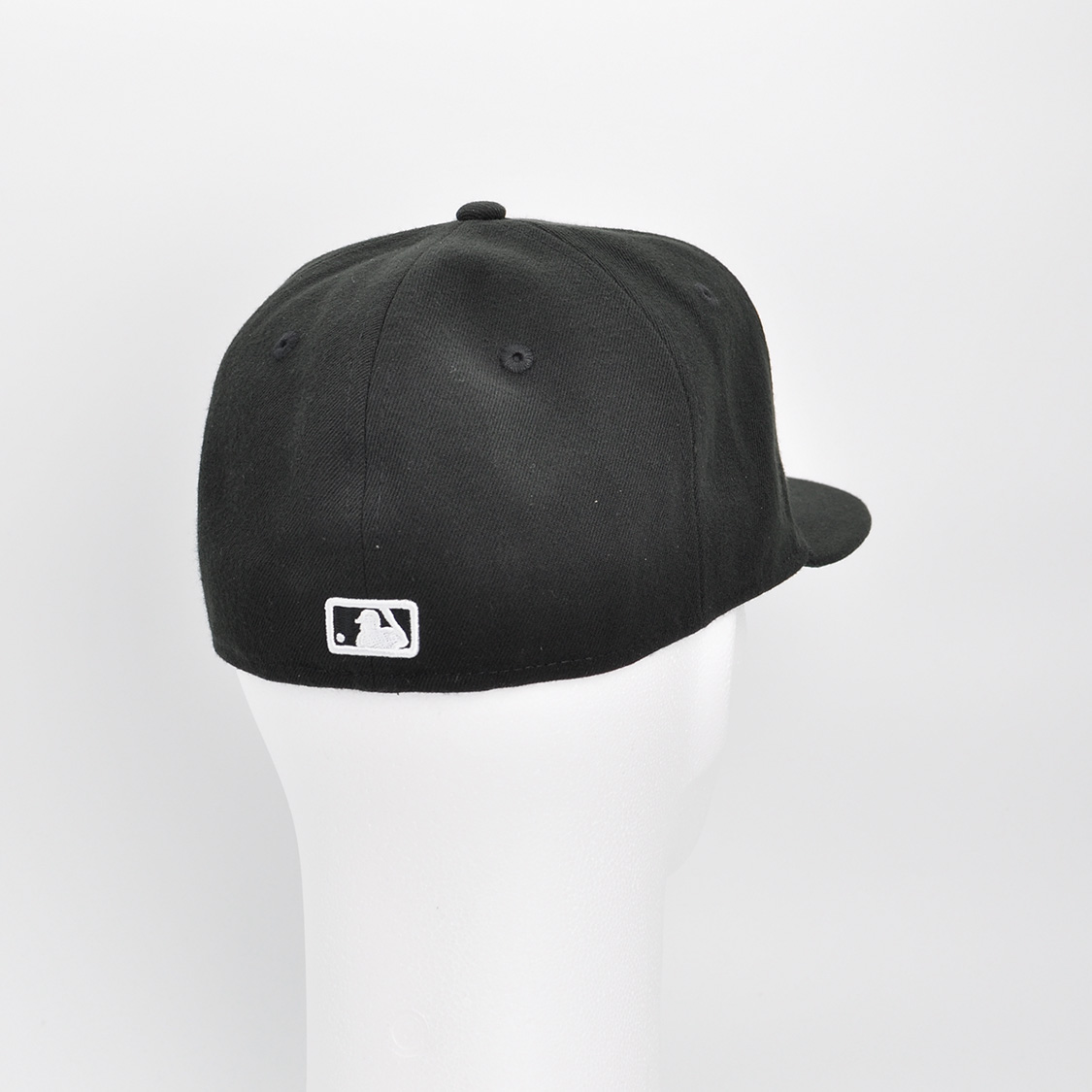 New Era - Atlanta Braves Essential 59FIFTY Black - 4