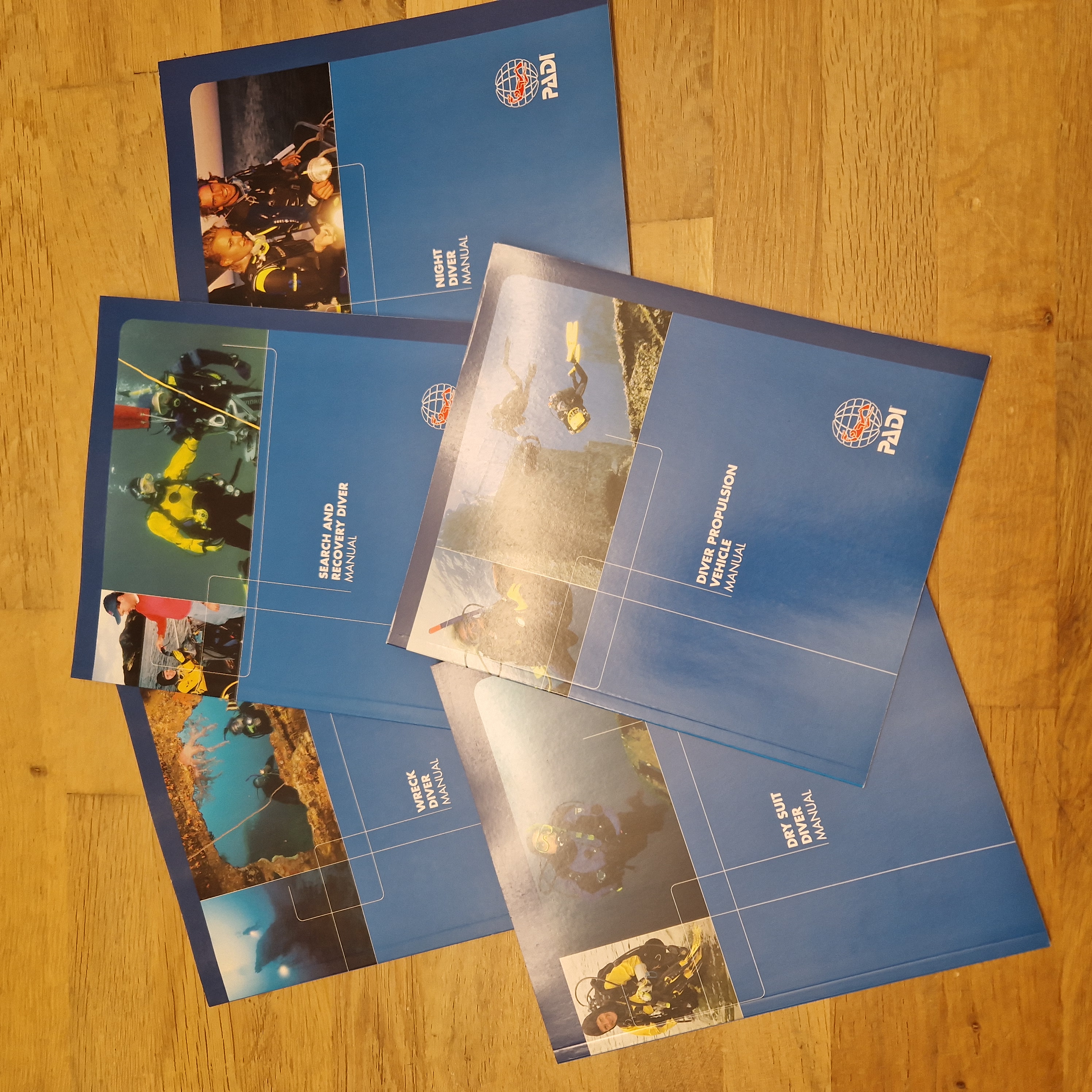 PADI Specialty kurslitteratur 