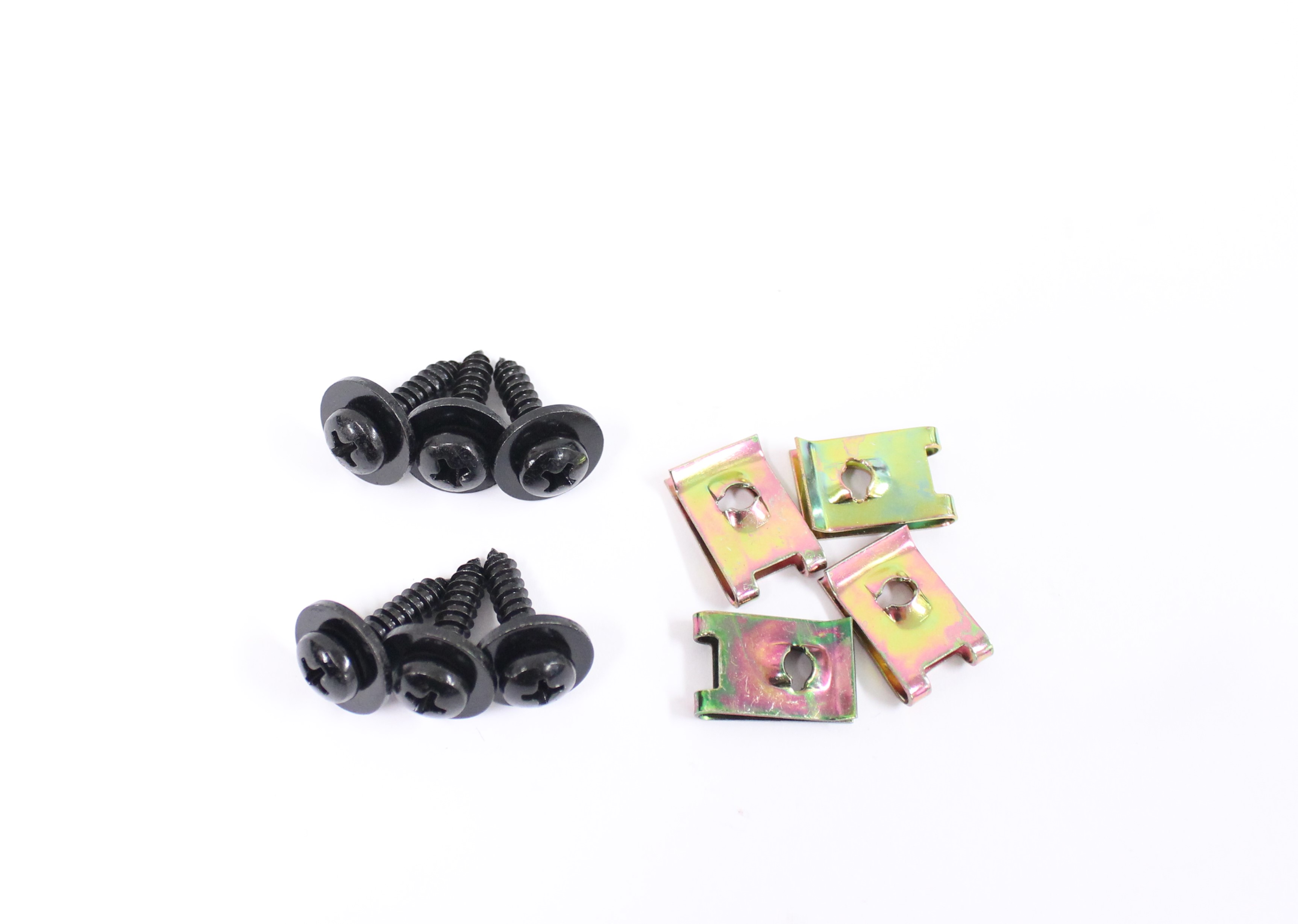 Mounting kit, rear mud flaps 745/945/965
