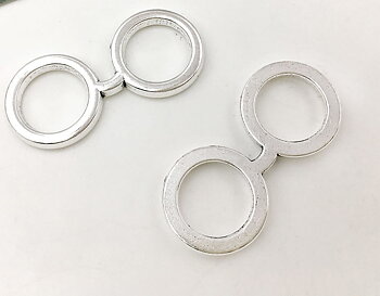 Connector /  Charm round silver Hollow