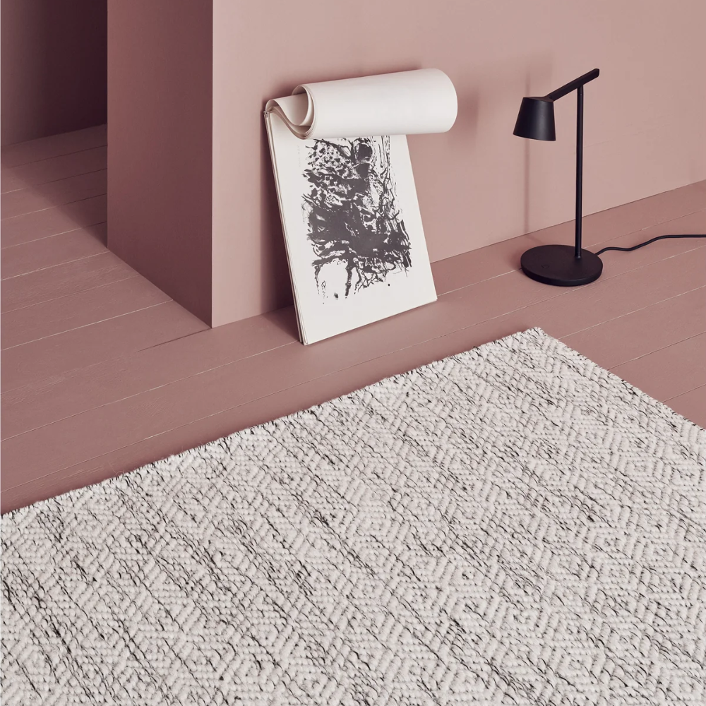 Nyoko Matta - Linie Design - 2
