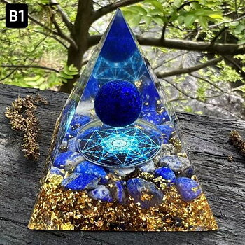 Orgonit Pyramider med Klot  - Metatron eller Aum