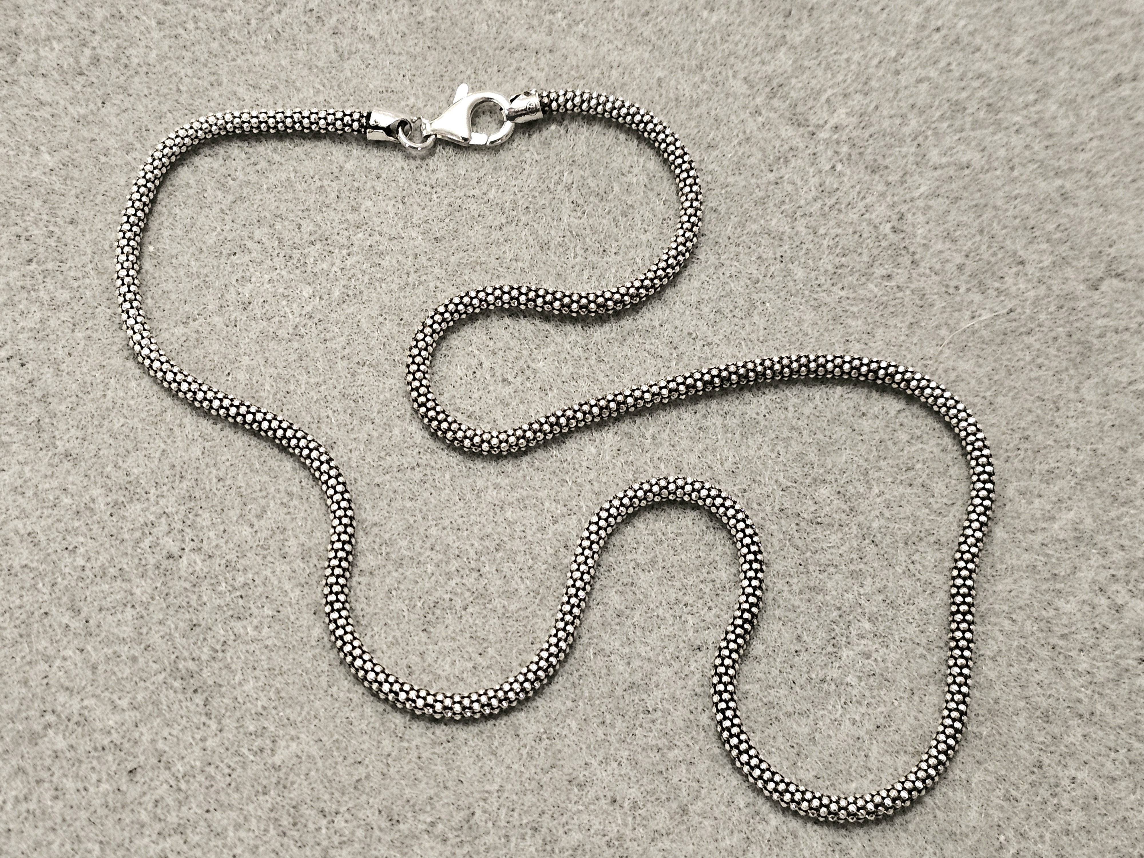 Snake-like chain with polka dot pattern, sh. Popcorn chain approx. 44cm oxidized 925-silver