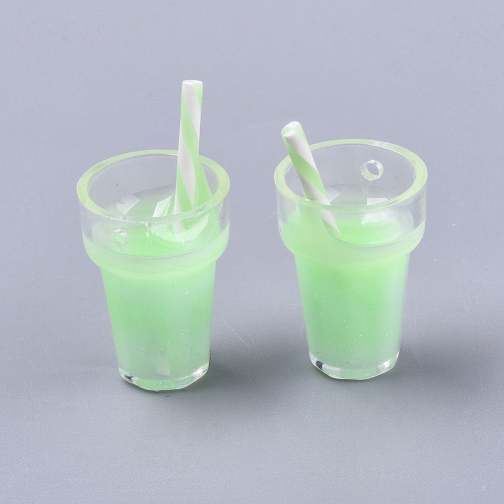 Berlock - Resin, 3D   Drink /  Milkshake  Pastellgrön