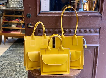 HagaToffeln - Teachers Bag Yellow Vegetable Tanned Leather