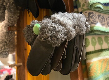 AK Wiberg - Sheepskin Gloves