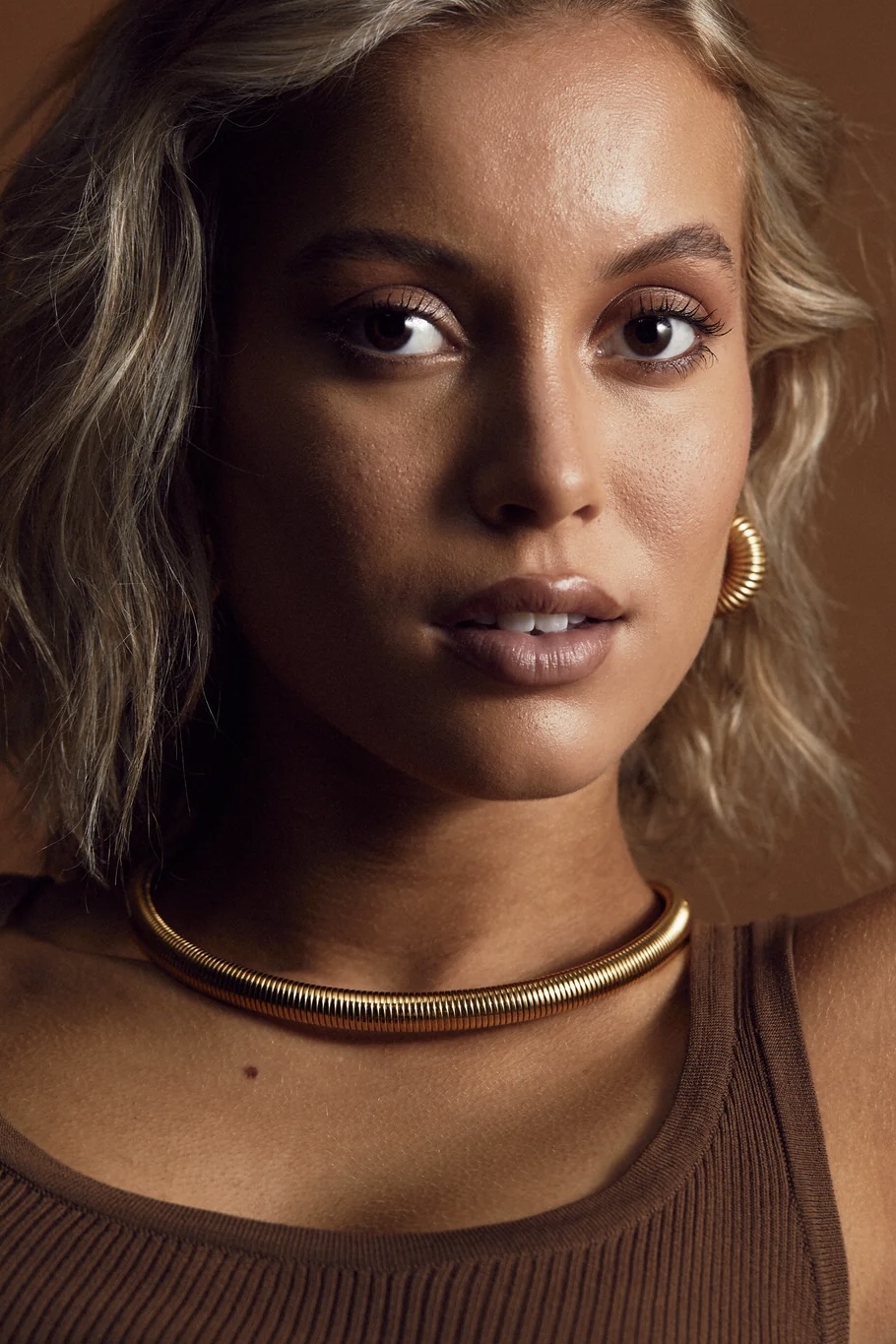 Bow 19 - Sahara Necklace Gold