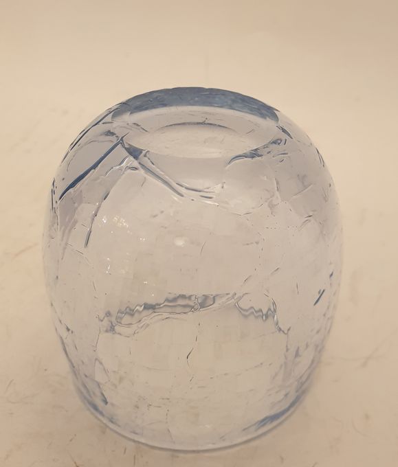 Liten vas ljusblå krackelerat glas - 2