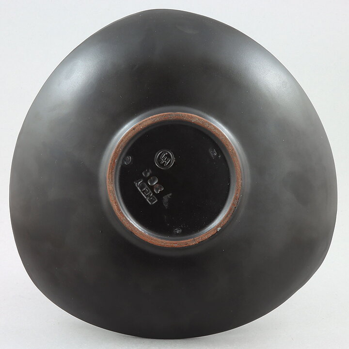 Hjördis Oldfors (Trio 1954) Black Triangular Bowl with White/Yellow Decor 24 cm