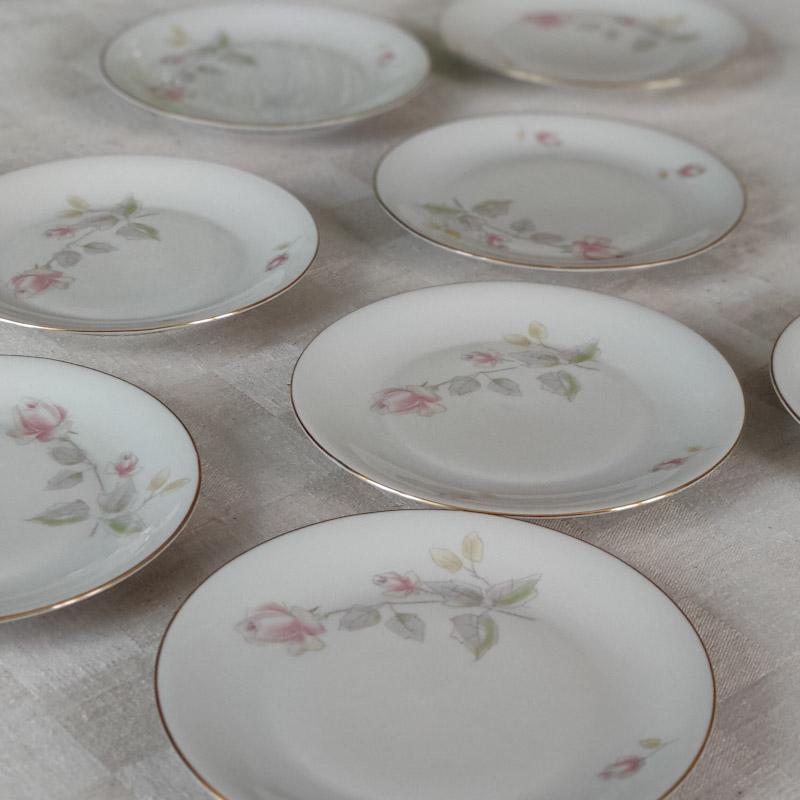 Assiett med rosa rosdekor från Winterling 
