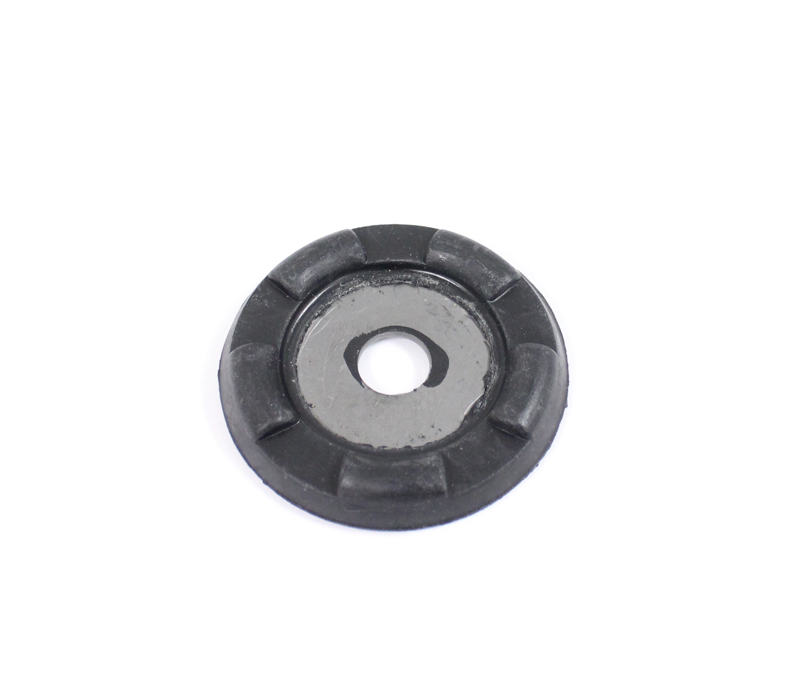 Washer, strut mount 850/S/V70/S60/V70N/XC90