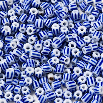 Seed beads 6/0 4 mm blå vit randig 10 g