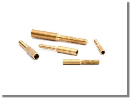 Gängad linkände M3. hål dia3 mm. 10st.