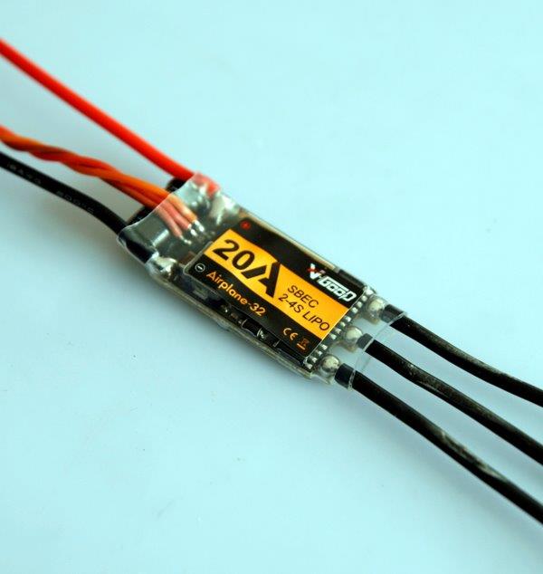 Fartreglage Airplane-32 Series 20A 2-4S 4A BEC