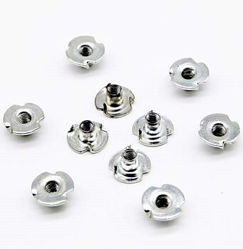 Inslagsmutter  M3  10st liten . ytterdiam 8mm HI