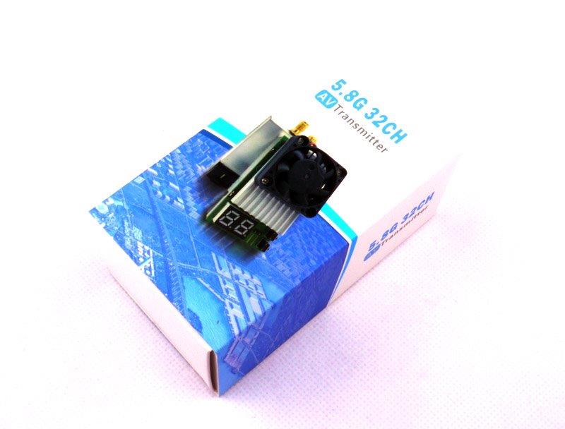 FPV - 5.8GHZ sändare 1.5W ca 2km räckvidd - 2