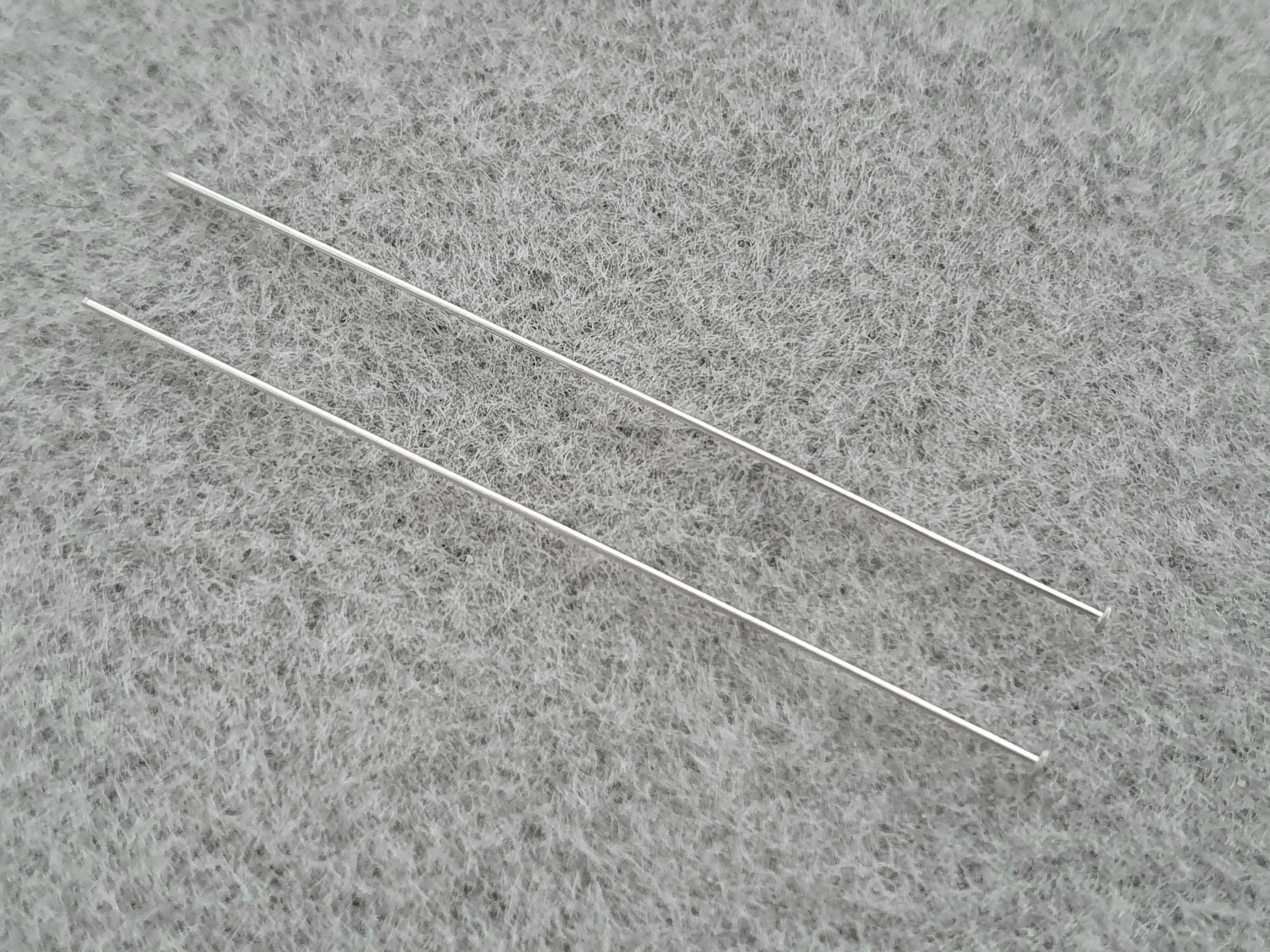 Hattpinne 0,5 mm 50 mm 2st/fp Pris/fp 925-silver. (hatt ca. 0,35 x1,55 mm)