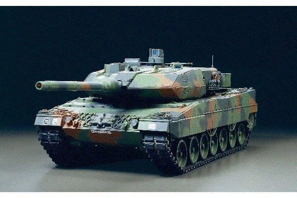 TAMIYA LEOPARD 2A6 W/OPTION KIT RC 1/16