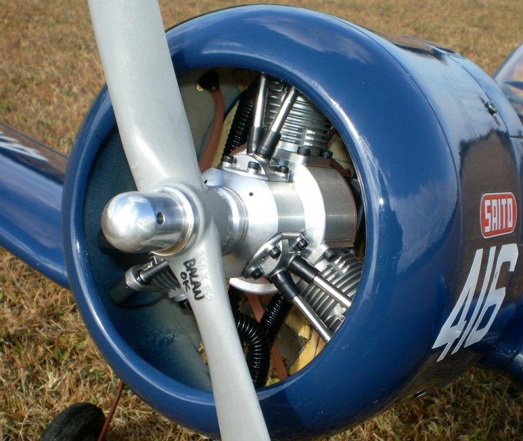 Saito FA 120R3 20cc 4-takts 3-cyl Stjärnmotor Metanol - 4