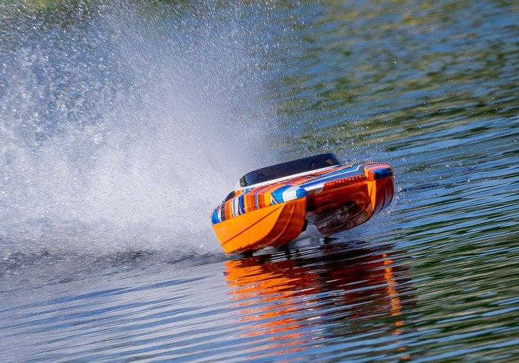 Traxxas DCB M41 Katamaran BL TQi TSM - Utan Batt/Laddare Orange - 9