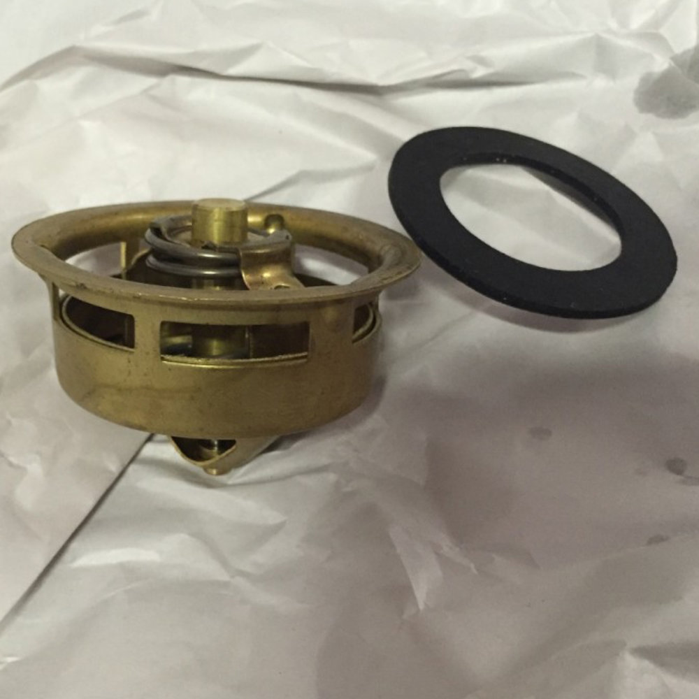 Volvo BM. Thermostat that opens at 75°C