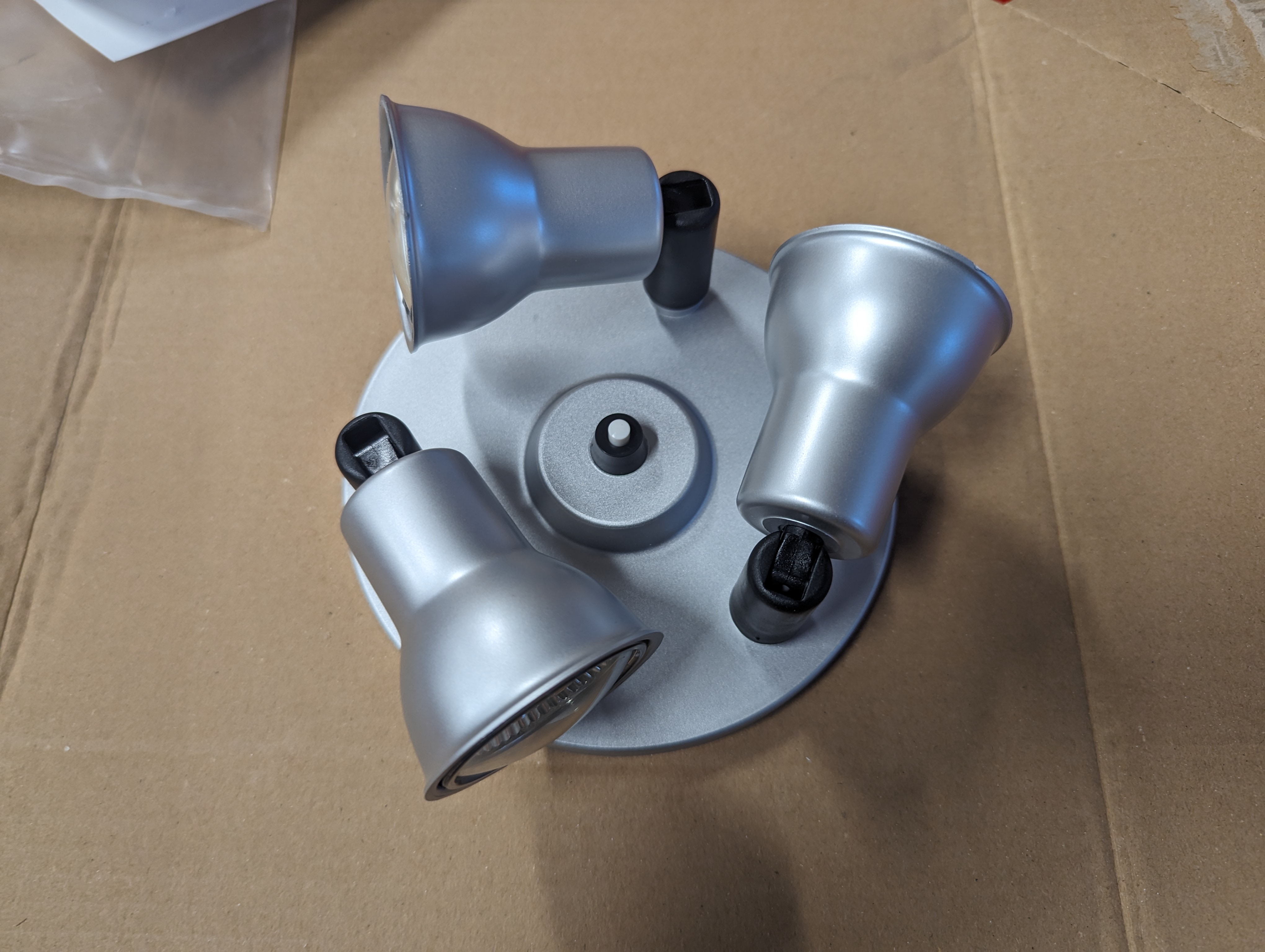 Ceiling lamp silver