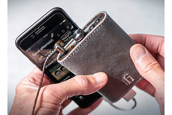 iFi Audio hip case